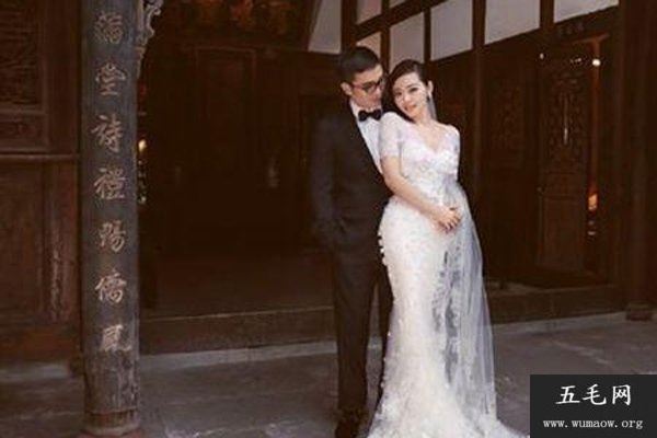 张靓颖为什么离的婚 结婚前一个人的过长犹豫都为婚姻埋下炸弹